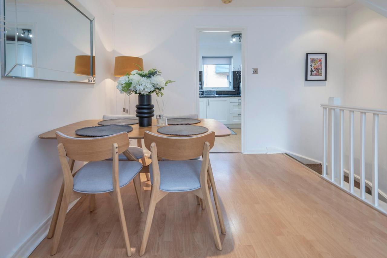 2 Bed Town House With Garden In Hackney, London Apartment Bagian luar foto