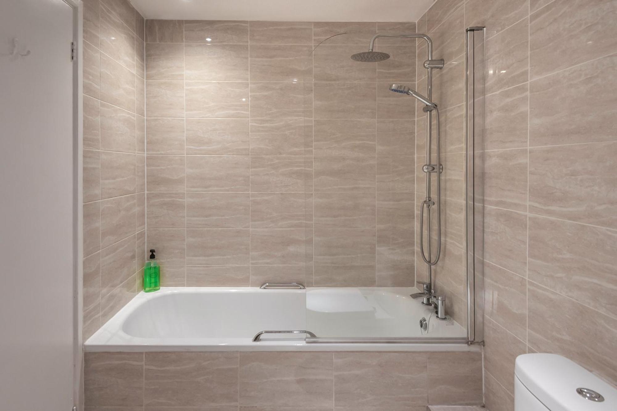 2 Bed Town House With Garden In Hackney, London Apartment Bagian luar foto