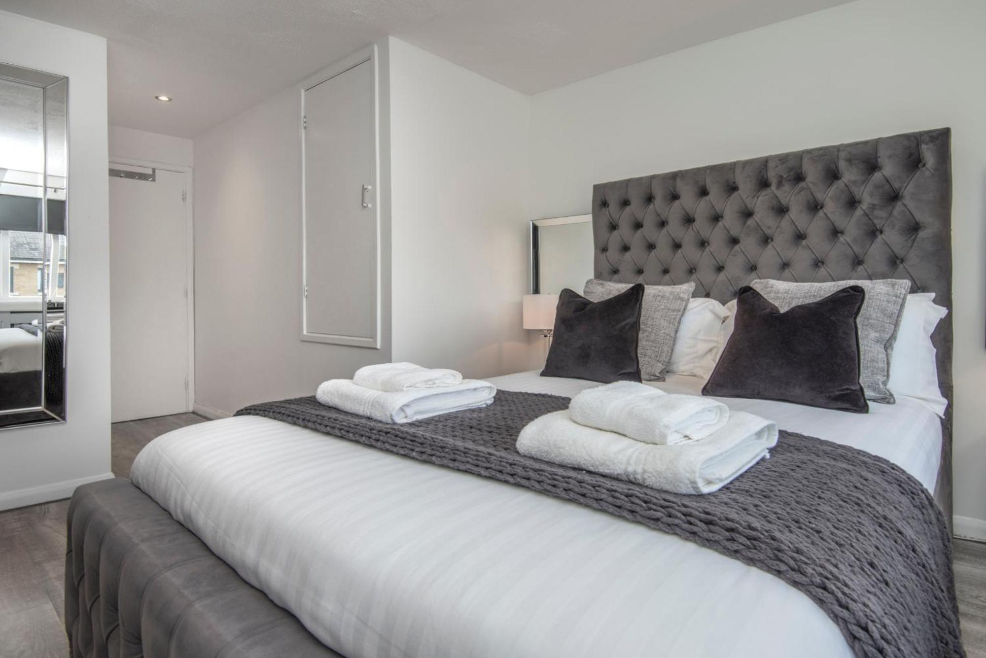 2 Bed Town House With Garden In Hackney, London Apartment Bagian luar foto