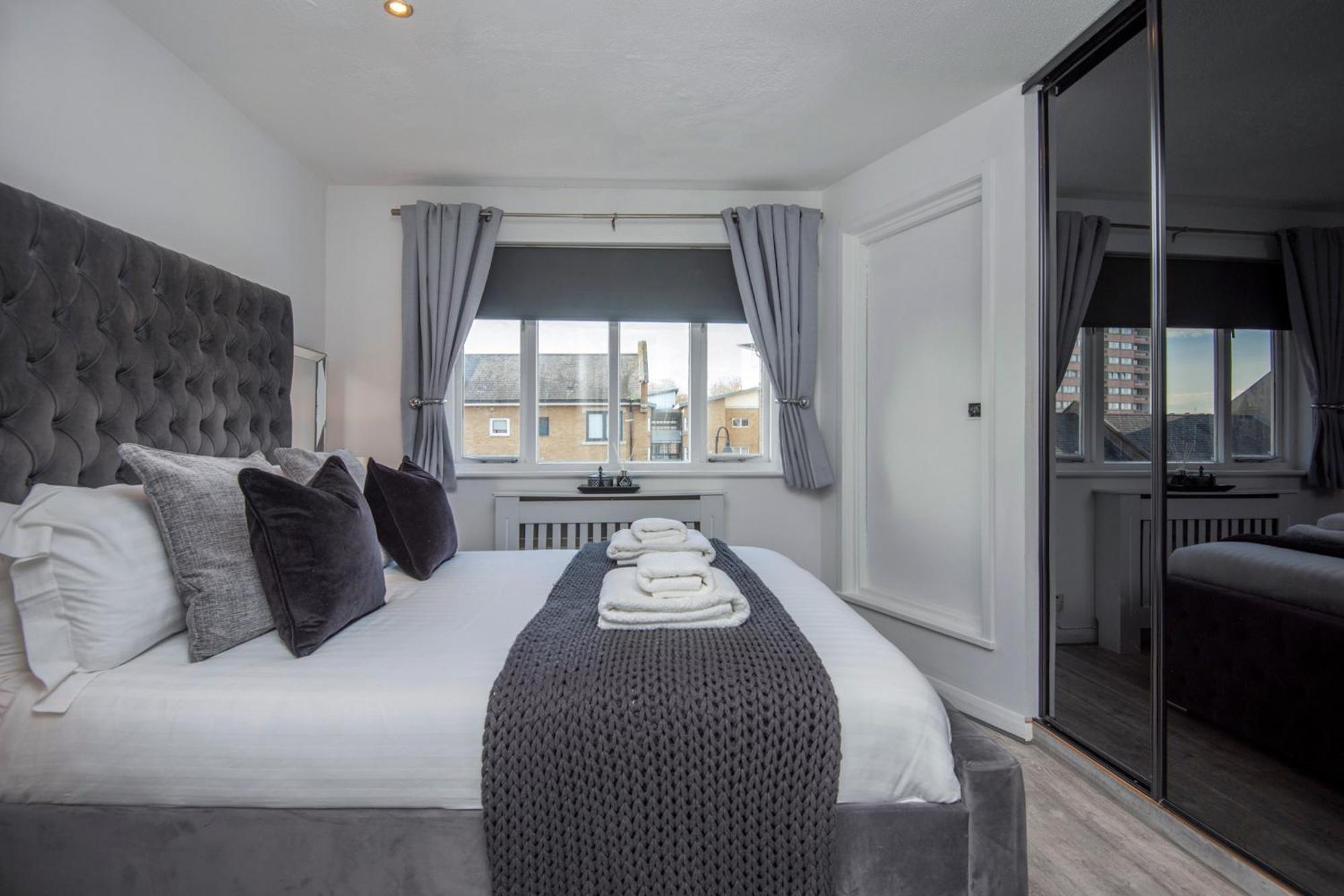 2 Bed Town House With Garden In Hackney, London Apartment Bagian luar foto